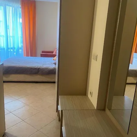 At Royal Sun, Sunny Slăntjev Brjag
