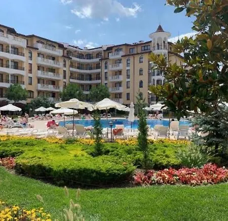 Апартамент At Royal Sun, Sunny Слънчев бряг
