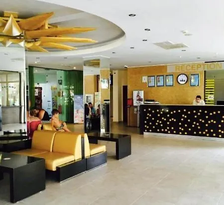 At Royal Sun, Sunny *